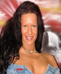 <p class='ppt-number'>09005 66 55 50 66</p><p class='ppt-pricing-de'>1,99 Euro/Min. im dt. Festnetz - Mobilnetz ggf. abweichend</p>