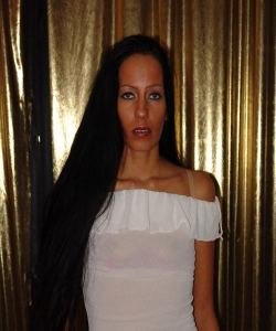 <p class='ppt-number'> 221 779 + PIN 111</p><p class='ppt-pricing-de'>1,99 Euro/Min.</p>