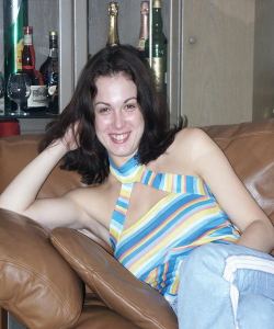 <p class='ppt-number'> 0137 789 0808 000</p><p class='ppt-pricing-de'>1 €/Anruf MoFu Tarif abweichend</p>