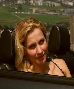 <p class='ppt-number'> 09005 66 55 50 5</p><p class='ppt-pricing-de'>1,99 Euro/Min. im dt. Festnetz - Mobilnetz ggf. abweichend</p>